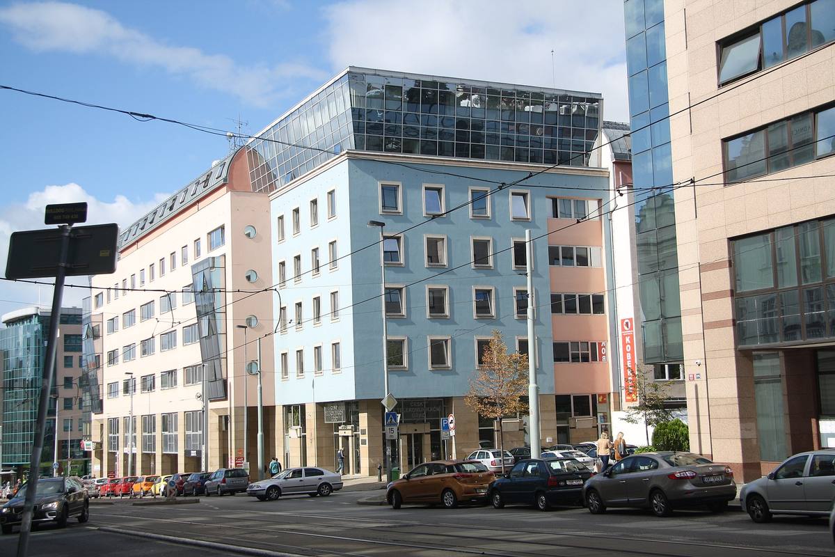 Budova Českého telekomunikačního úřadu v Sokolovské ulici v pražských Vysočanech