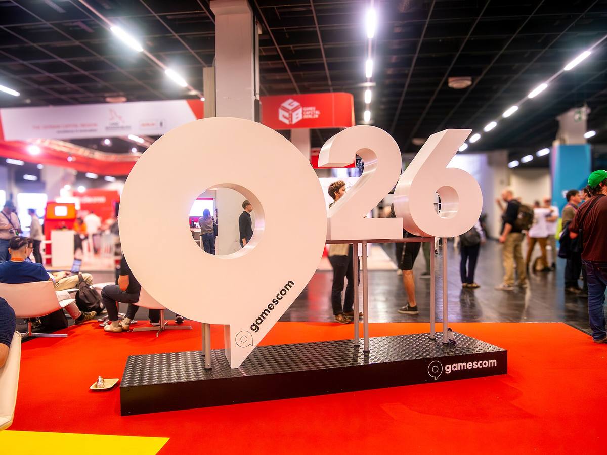 Prostorové logo veletrhu gamescom 2026 v hale kolínského výstaviště